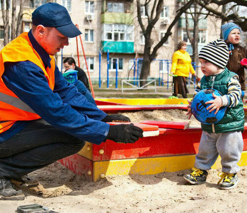 <span style="font-weight: bold;">Ремонт площадок</span>